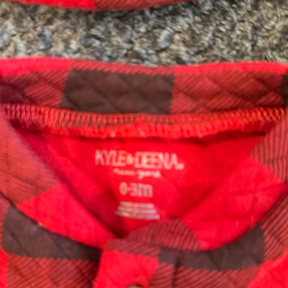 Plaid Red and Black baby One Piece with Hat CHRISTMAS - Picture 4 of 5